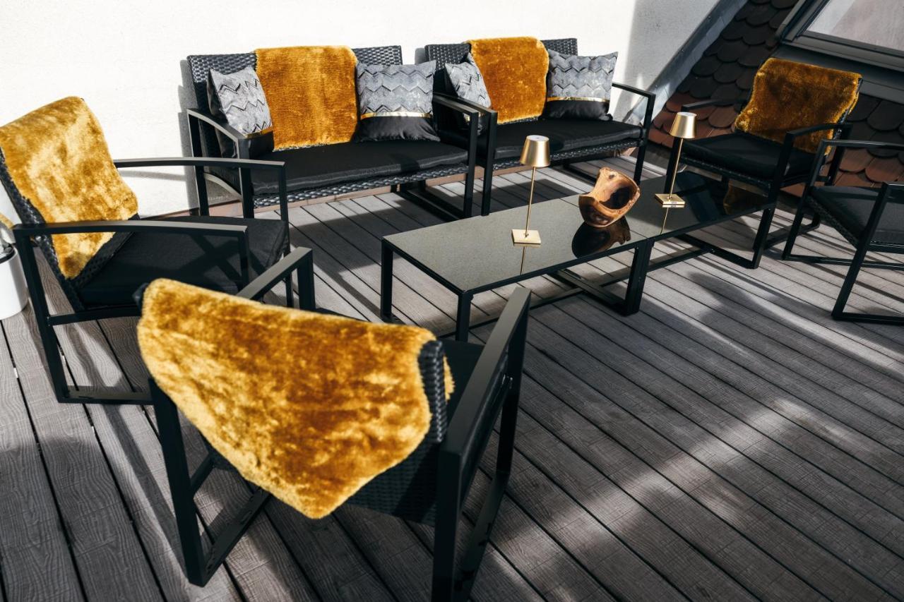 Heimatel - Luxury Penthouse Loft Apartment Ravensburg Exterior photo