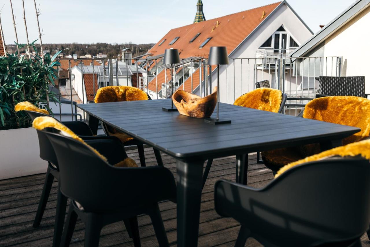 Heimatel - Luxury Penthouse Loft Apartment Ravensburg Exterior photo